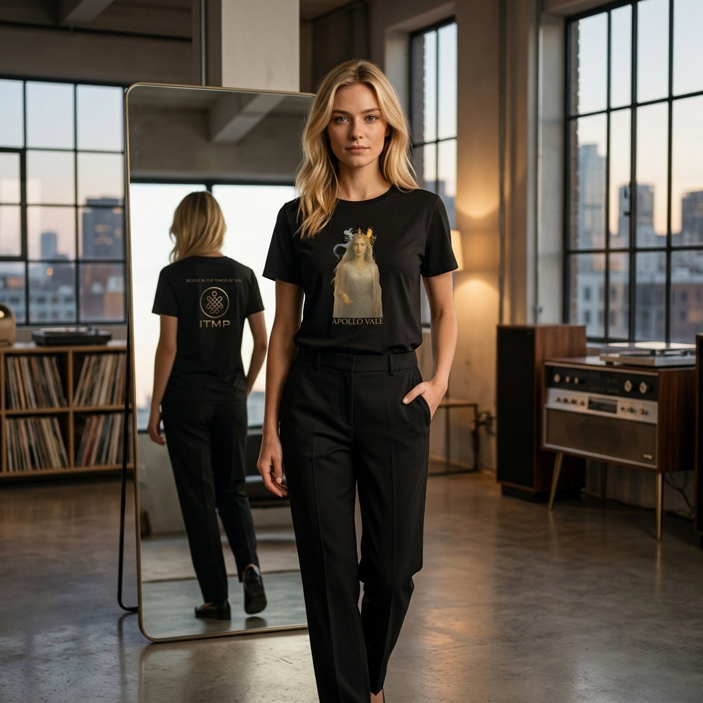 Apollo Vale Collection - Women's Relaxed T-Shirt in Black