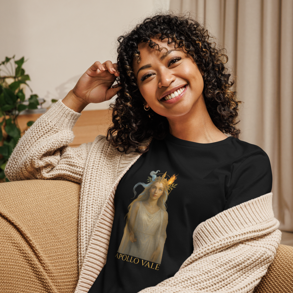 Apollo Vale Collection - Women's Relaxed T-Shirt in Black